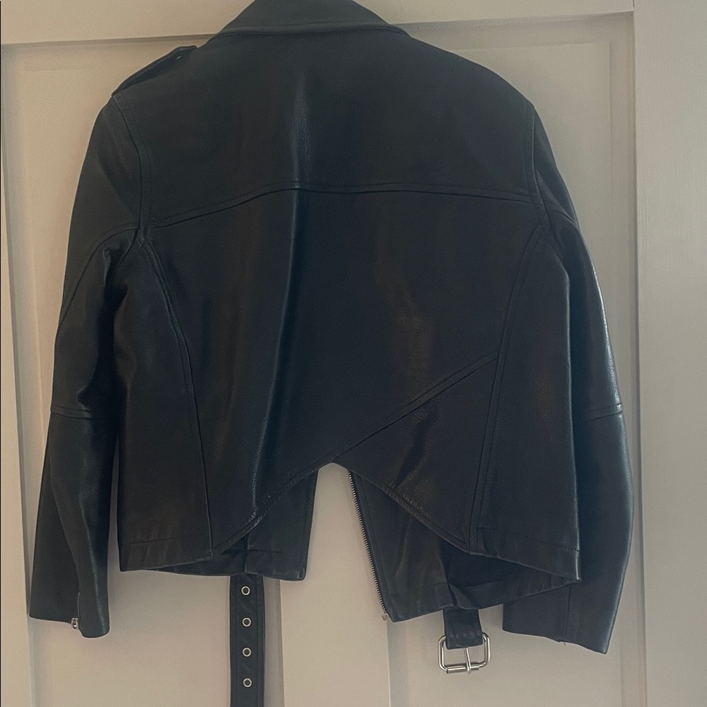 Laer Cropped Leather Biker Jacket - Picture 3 of 3
